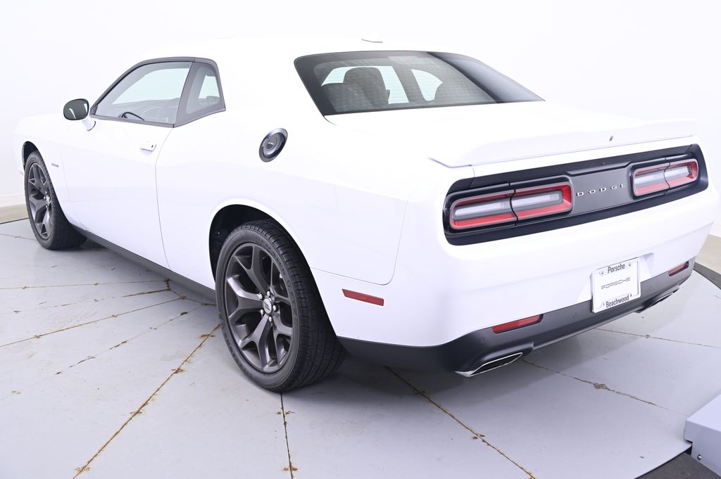 Thumbnail: 2018 Dodge Challenger - 3