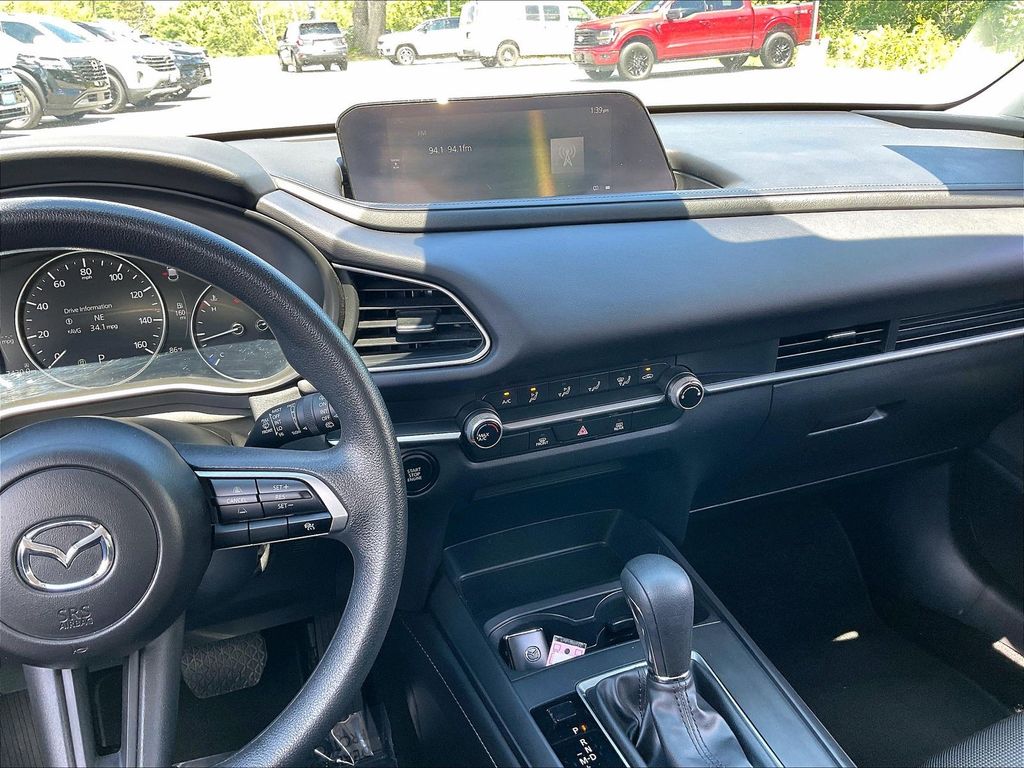 2024 Mazda CX-30 — photo 17