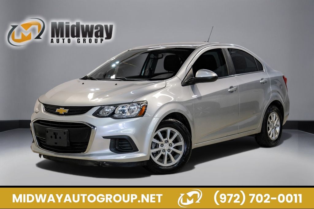 Silver Ice Metallic 2020 Chevrolet Sonic Sedan Front-Wheel Drive 6-Speed Automatic