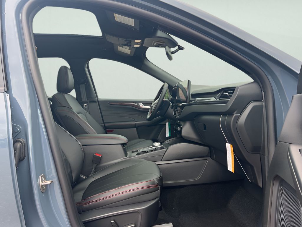 2025 Ford Escape Hybrid