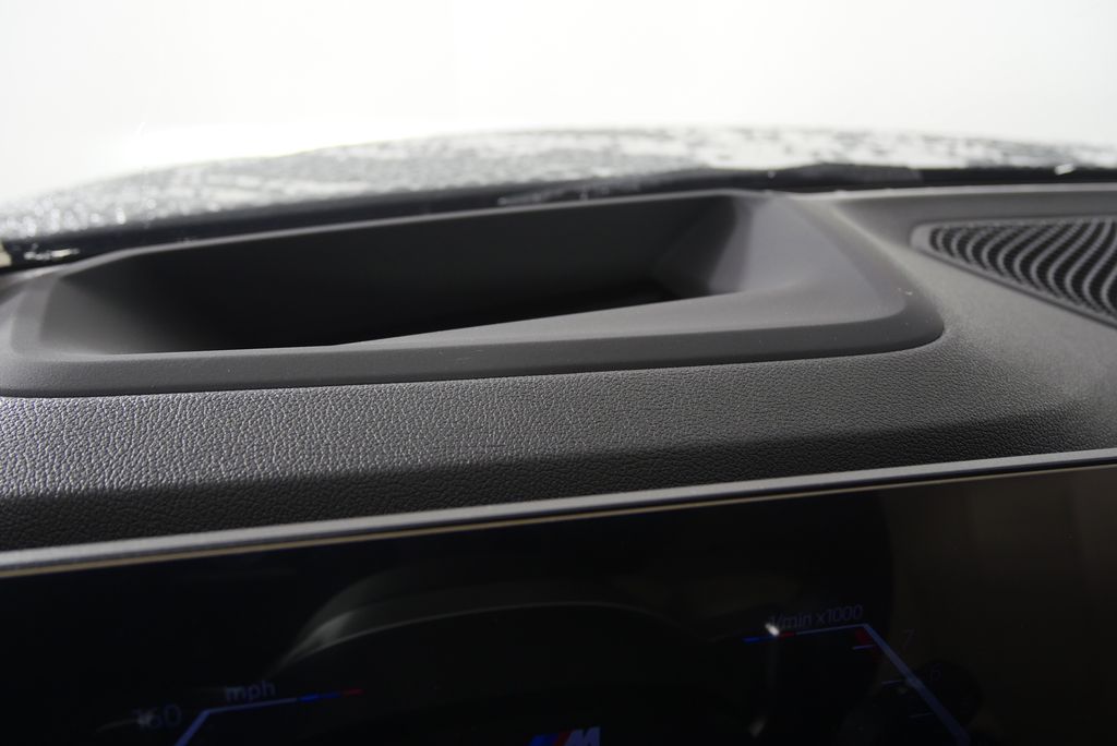 Thumbnail: 2026 BMW 4 Series - 16