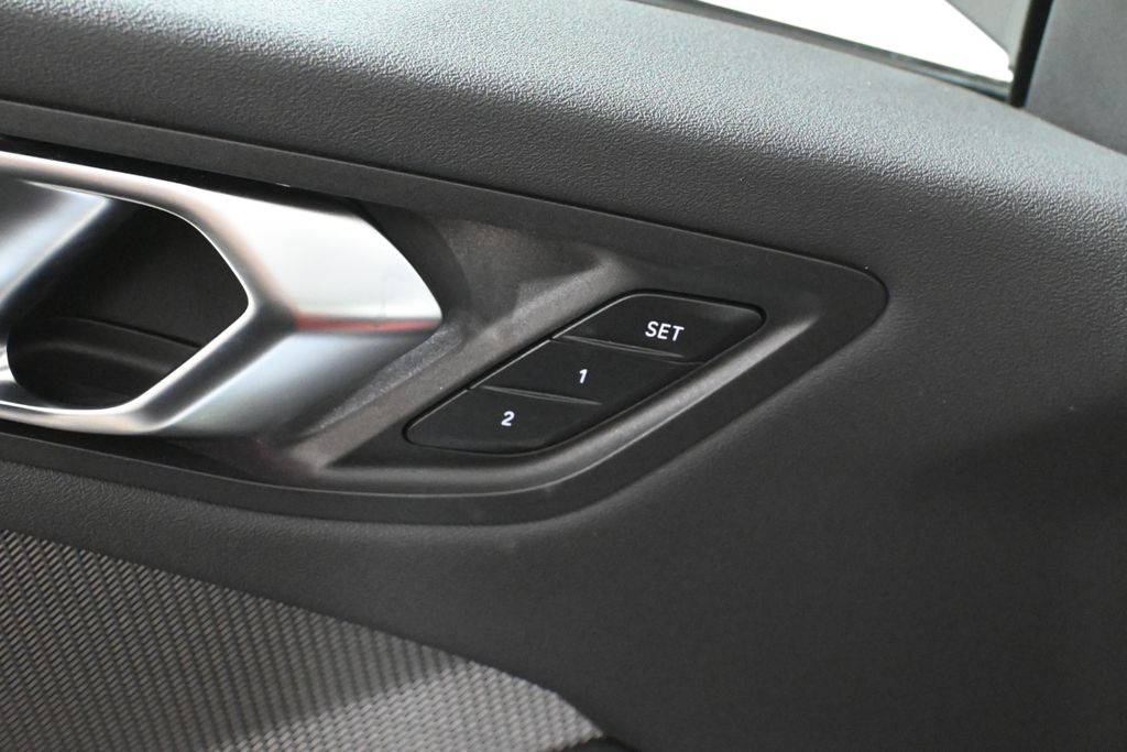 Thumbnail: 2026 BMW 2 Series - 25
