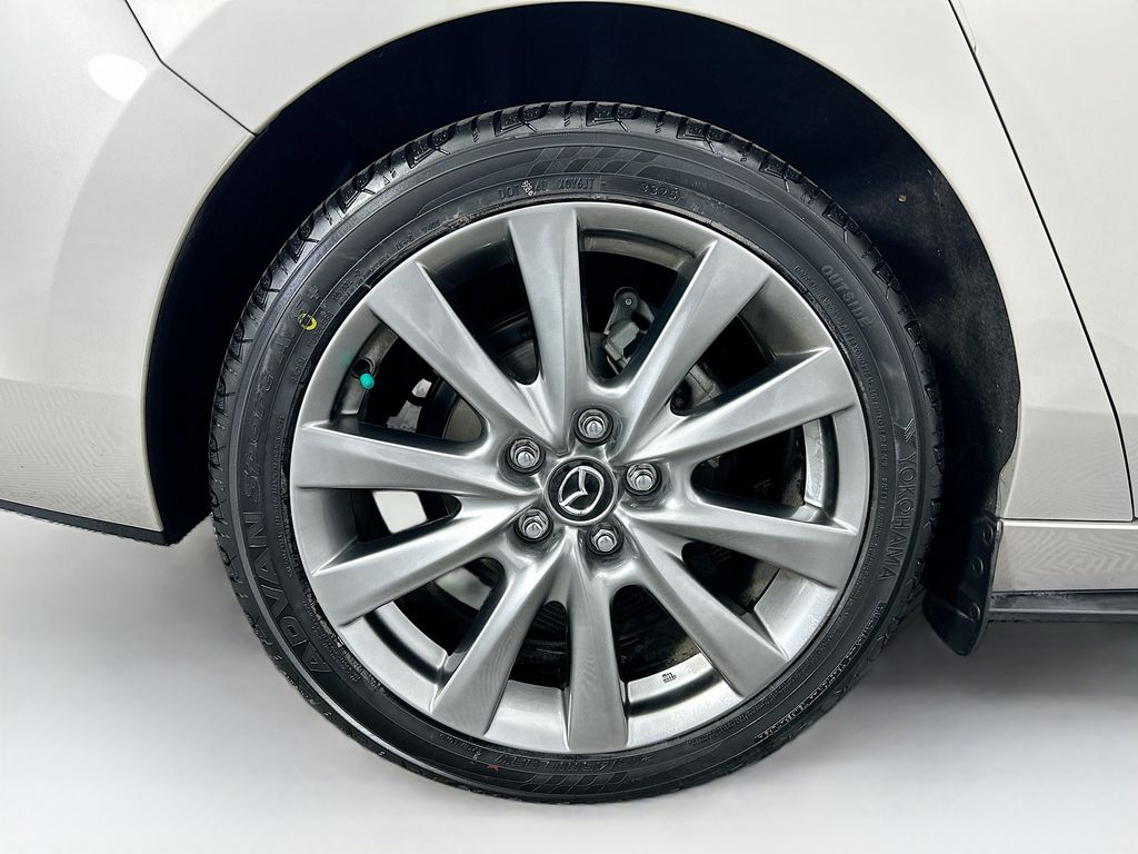 Thumbnail: 2022 Mazda Mazda3 - 32