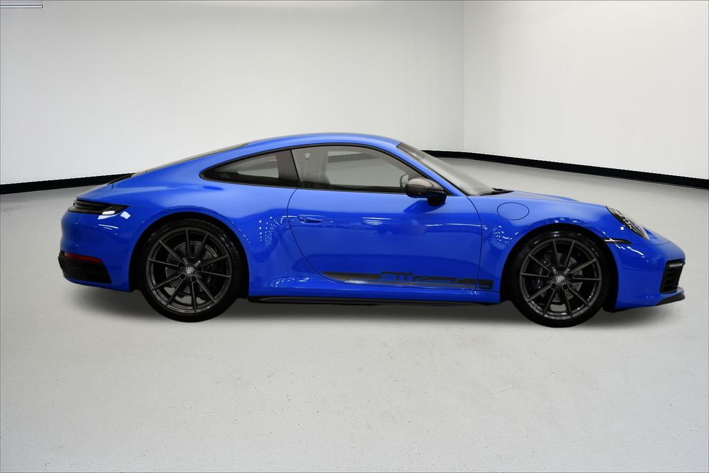 Thumbnail: 2024 Porsche 911 - 8