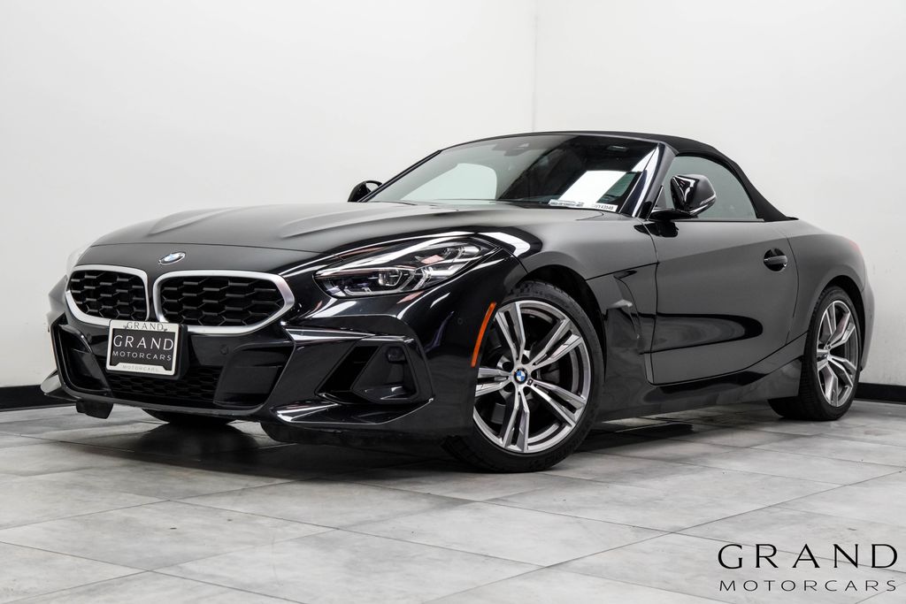 Black Sapphire Metallic 2025 BMW Z4 Convertible Rear-Wheel Drive 8-Speed Automatic