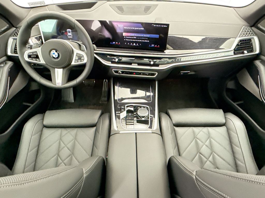 Thumbnail: 2026 BMW X5 - 13