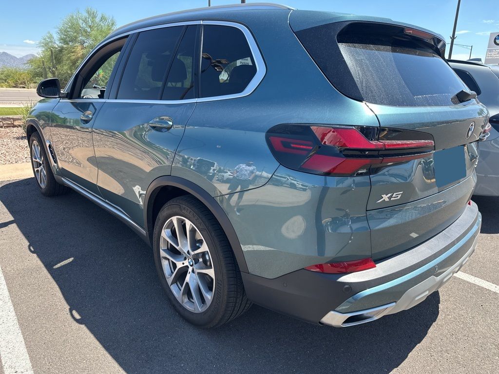 Thumbnail: 2025 BMW X5 - 4