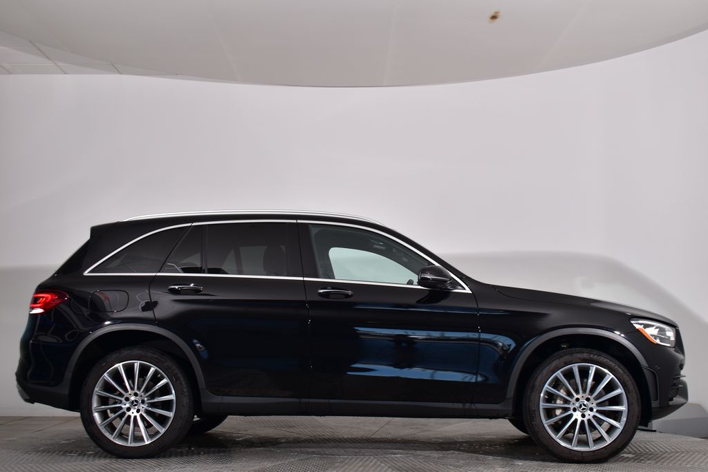 Thumbnail: 2022 Mercedes-Benz GLC - 6