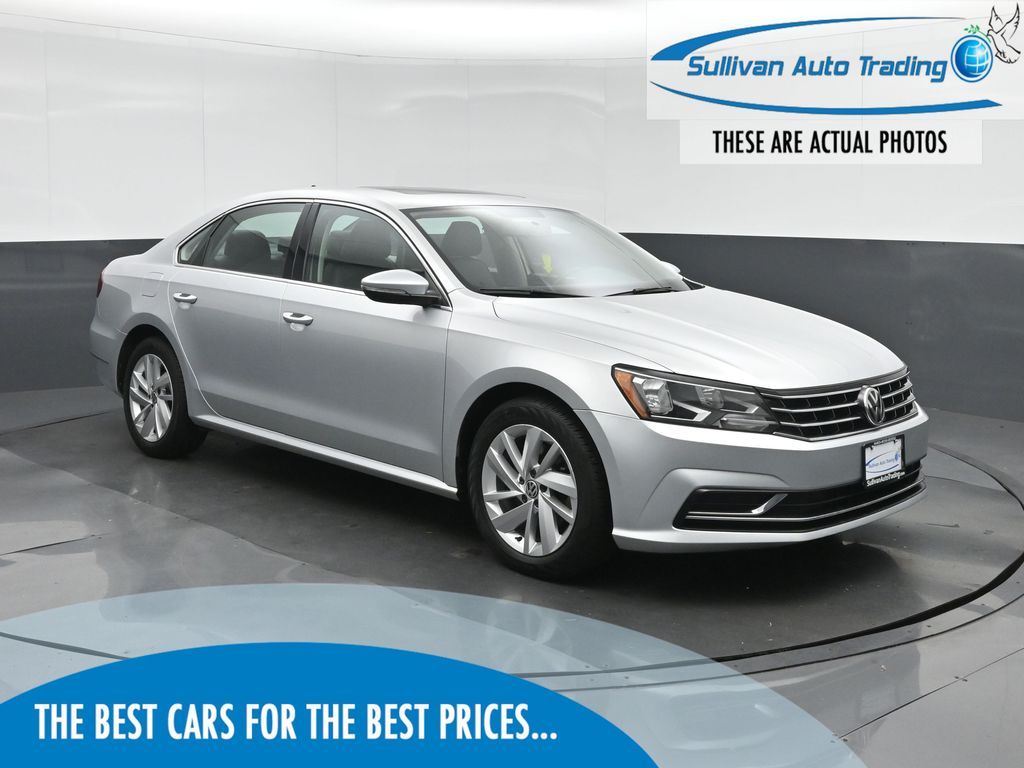 Reflex Silver Metallic 2018 Volkswagen Passat Sedan Front-Wheel Drive 6-Speed Automatic