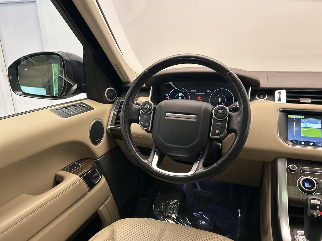 Thumbnail: 2017 Land Rover Range Rover Sport - 25
