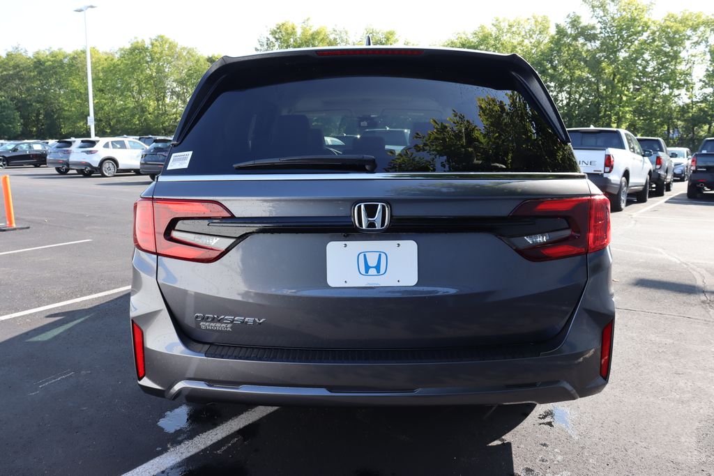 Thumbnail: 2026 Honda Odyssey - 4