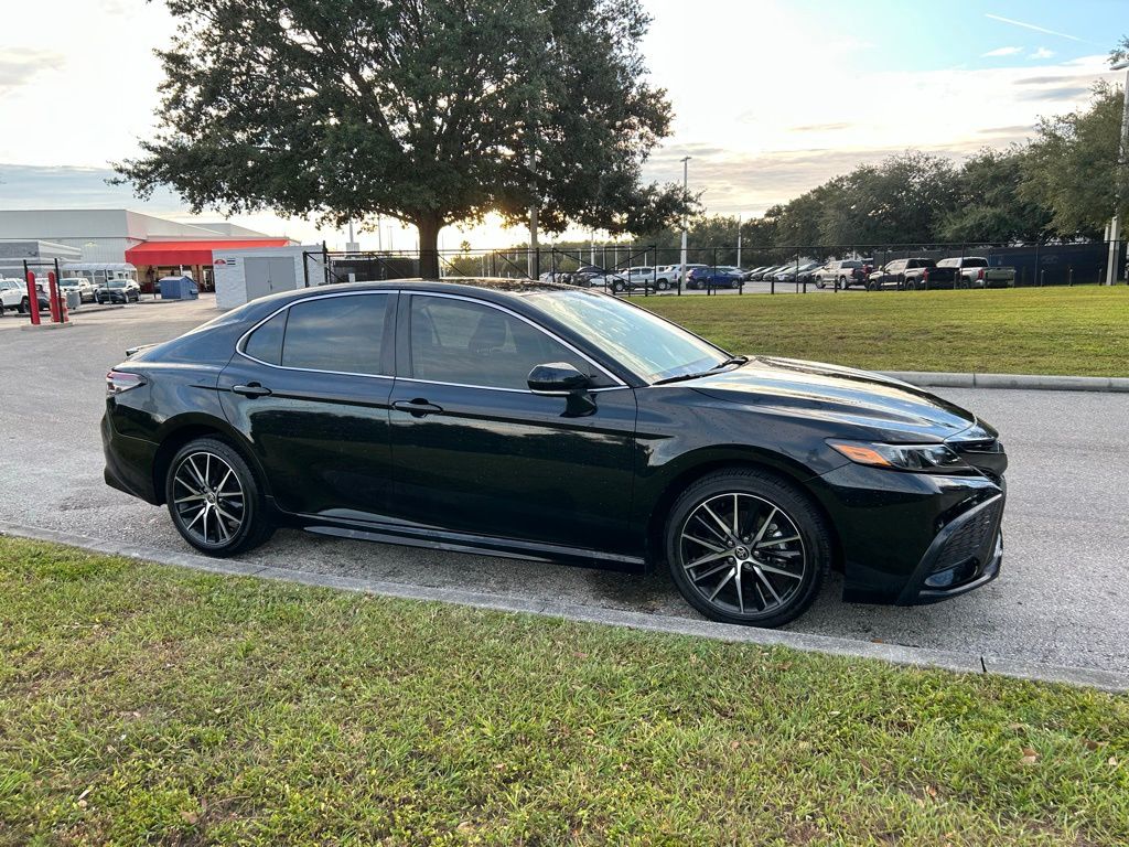 Thumbnail: 2024 Toyota Camry - 7