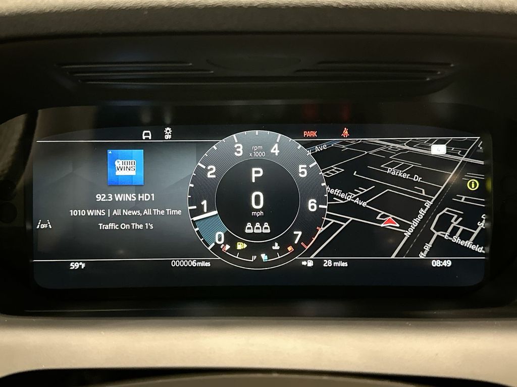 Thumbnail: 2026 Land Rover Discovery Sport - 15