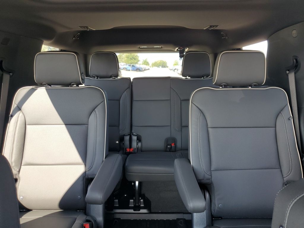 New Car 2025 Gmc Yukon  Elevation For Sale In Austin, Texas