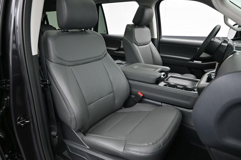 2026 Ford Expedition Max Active MAX