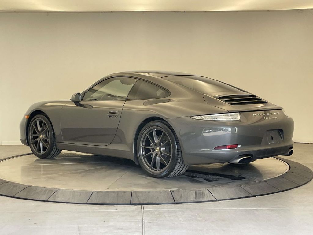 2013 Porsche 911 Carrera - 2