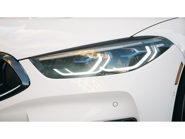 Thumbnail: 2026 BMW 8 Series - 6