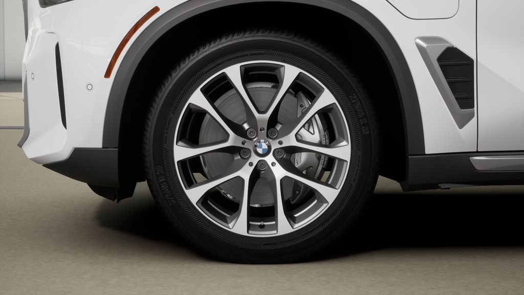 Thumbnail: 2026 BMW X5 - 32