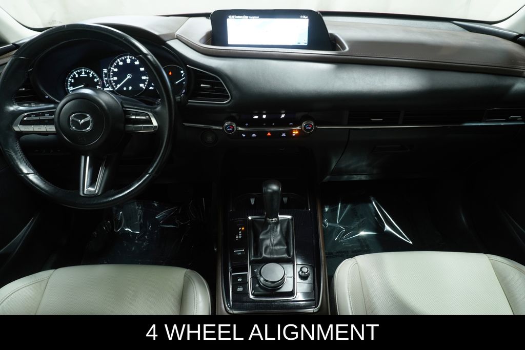 View vehicle photo 4