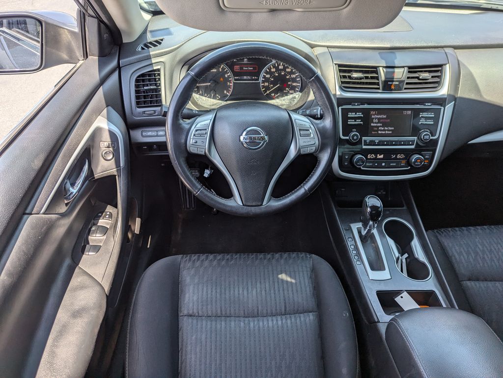 2018 Nissan Altima 2.5 SV 29