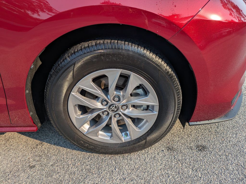 Used 2025 Toyota Sienna Van
