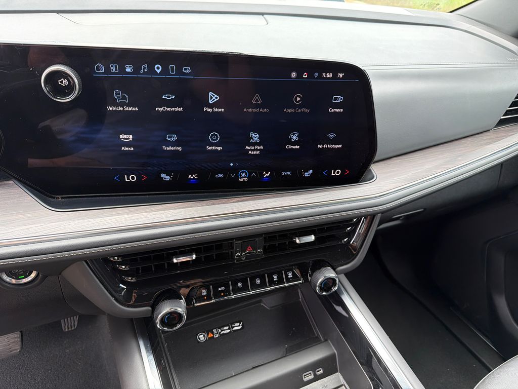 Used 2025 Black Chevrolet LT image 28