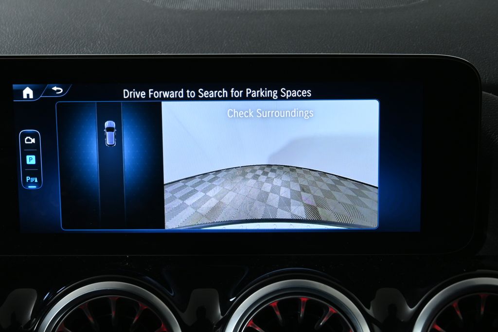 Thumbnail: 2026 Mercedes-Benz GLA - 22