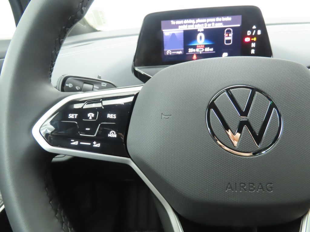 Thumbnail: 2025 Volkswagen ID.4 - 11