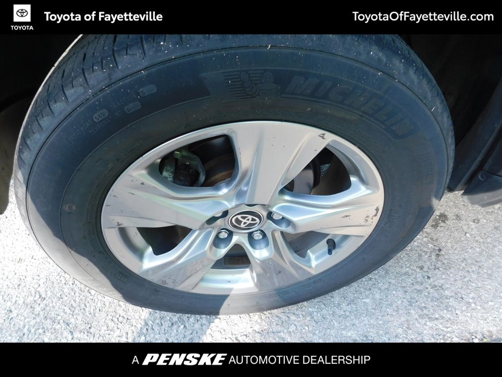 Thumbnail: 2024 Toyota RAV4 - 7