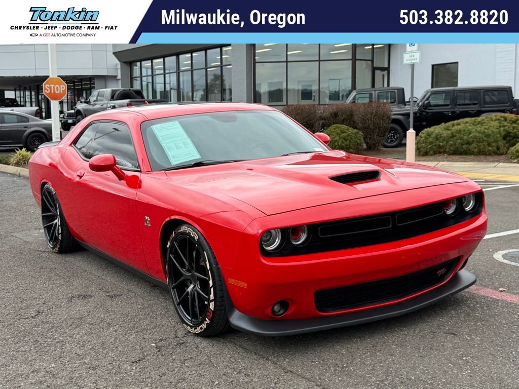 2016 Dodge Challenger R/T Scat Pack RWD