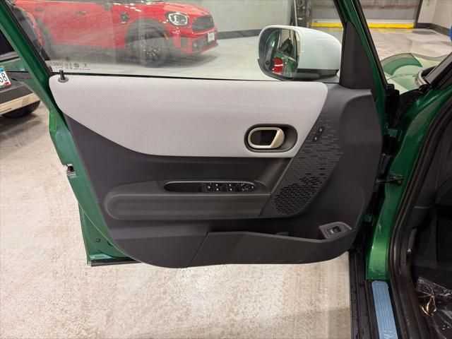 Thumbnail: 2026 MINI Cooper - 10