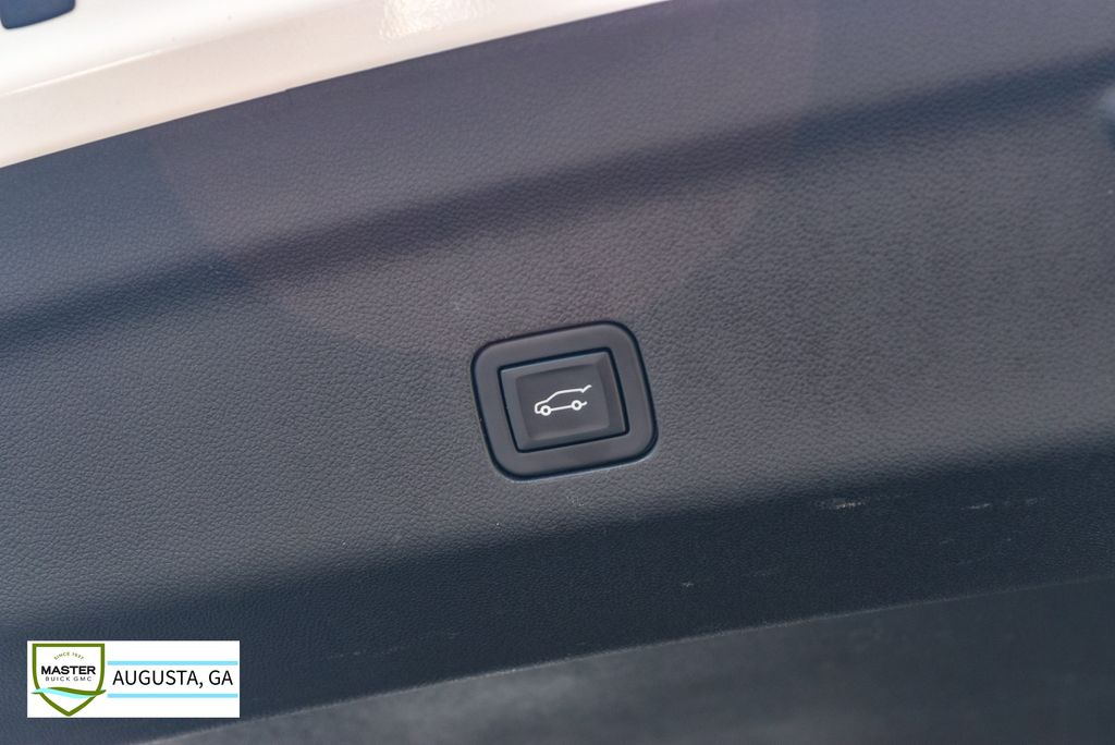 Used 2024 GMC Yukon SUV