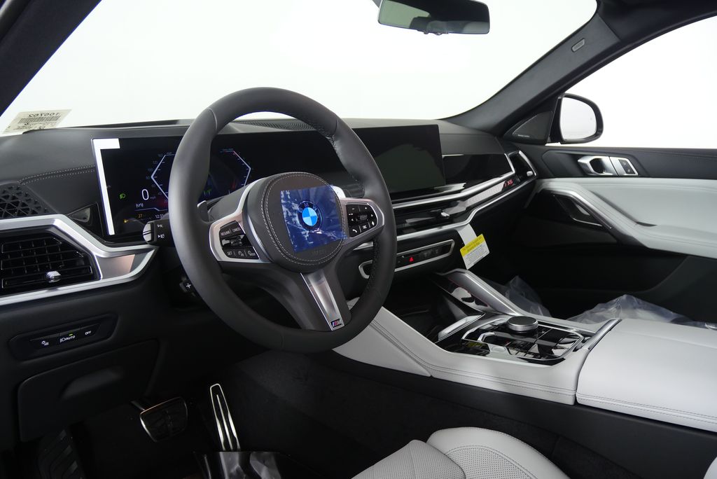 Thumbnail: 2026 BMW X6 - 13