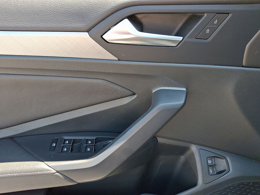 2024 Volkswagen Jetta 1.5T SE Gray at Bob Ruth Ford