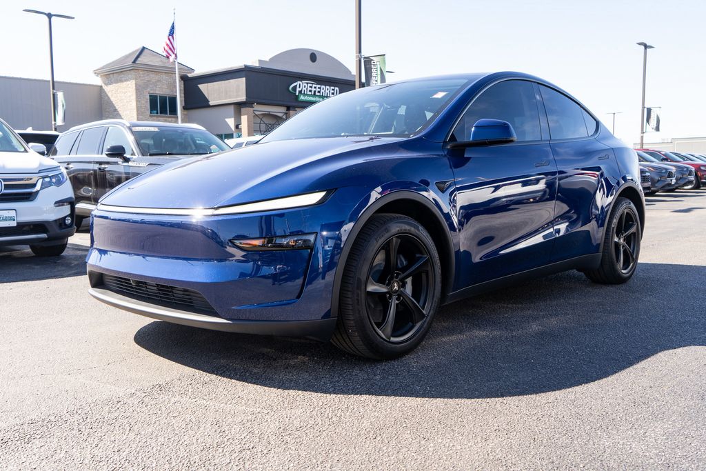 2026 Tesla Model Y Long Range AWD