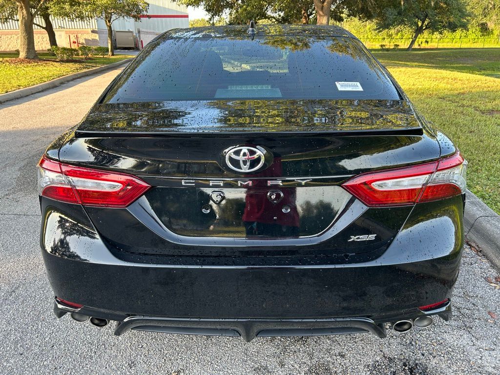 Thumbnail: 2019 Toyota Camry - 4