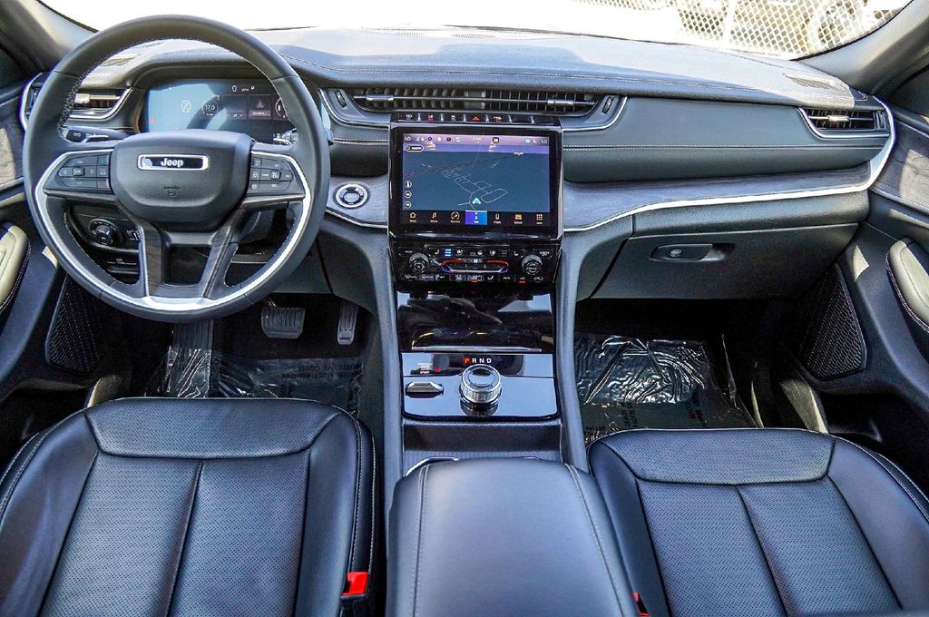 Used Car 2024 Jeep Grand Cherokee L  Limited For Sale Under $40,000 In Taylor, Texas