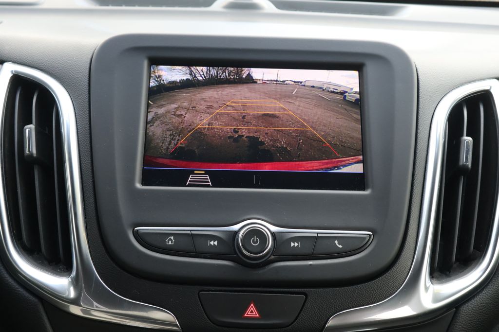 Thumbnail: 2020 Chevrolet Equinox - 16