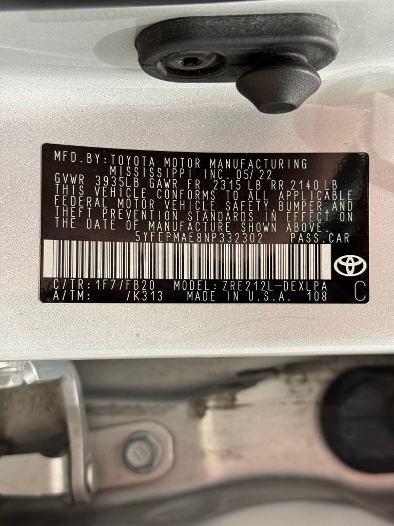 2022 Toyota Corolla LE 27