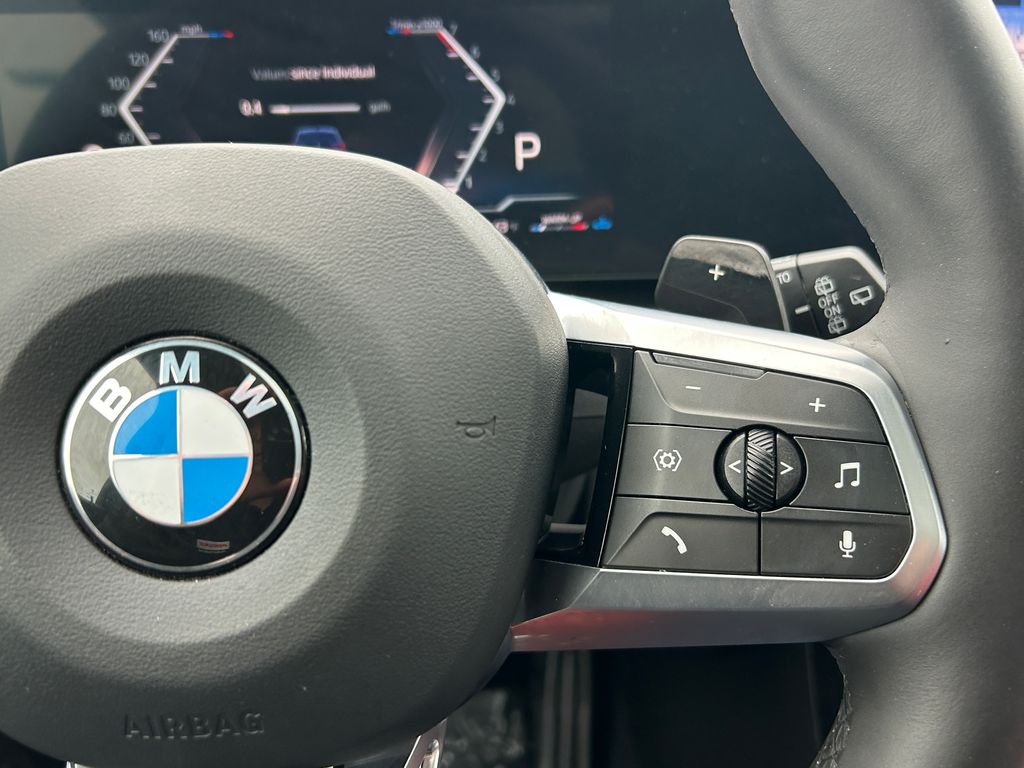 Thumbnail: 2023 BMW X1 - 20