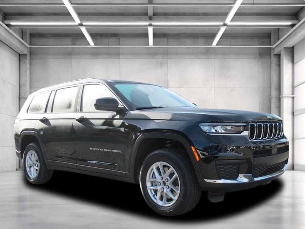 Diamond Black 2026 Jeep Grand Cherokee L SUV / Crossover Four-Wheel Drive 8-Speed Automatic