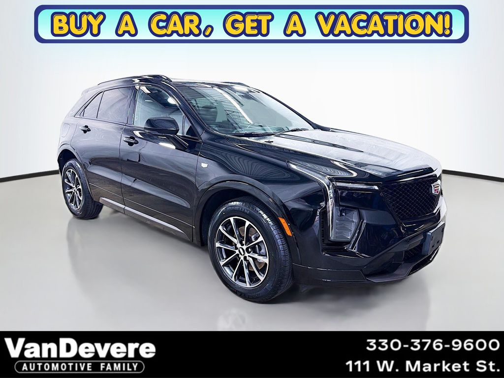2024 Cadillac XT4 Sport AWD