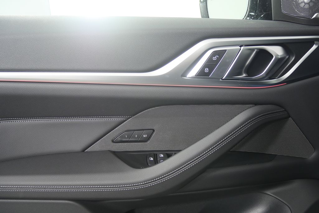 Thumbnail: 2026 BMW 4 Series - 8