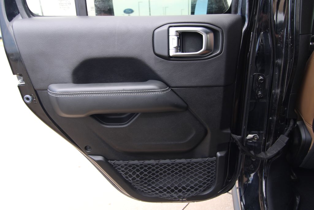 Used 2020 Jeep Gladiator Truck