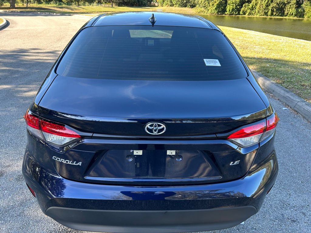 Thumbnail: 2025 Toyota Corolla - 4