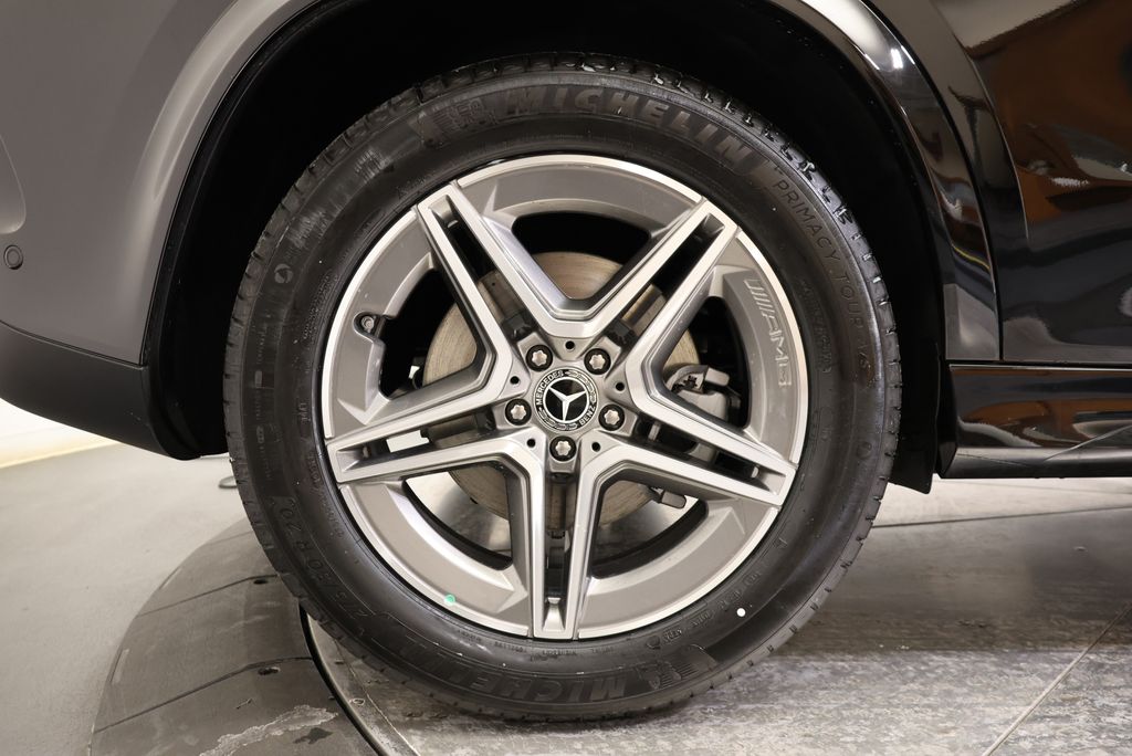 Thumbnail: 2026 Mercedes-Benz GLE - 13