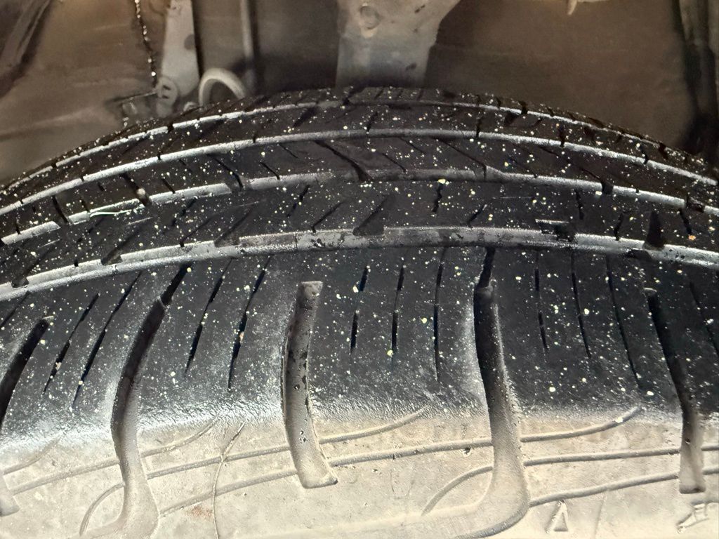 Thumbnail: 2013 Toyota Camry - 9