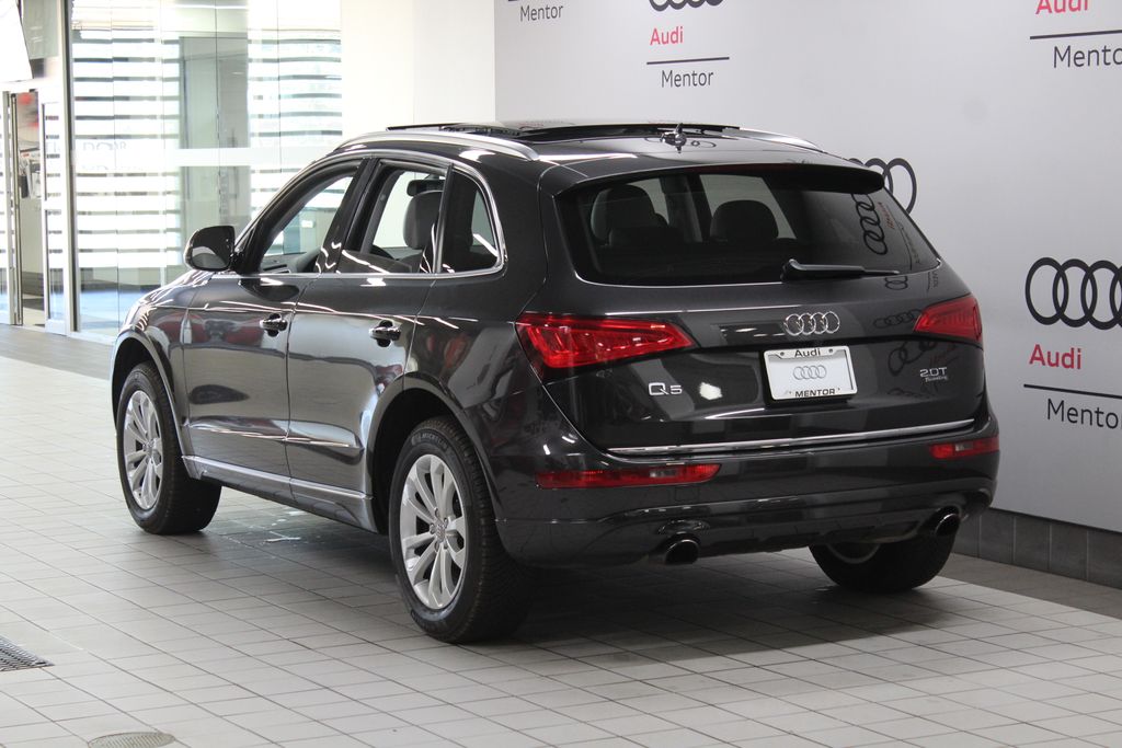 Thumbnail: 2016 Audi Q5 - 4