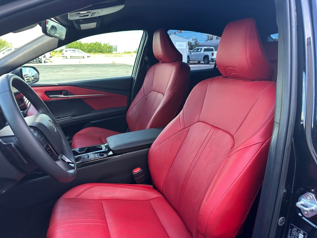 Used Car 2025 Toyota Camry  Xse For Sale Under $40,000 In Austin, Texas