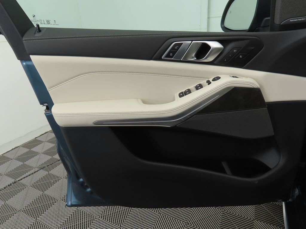 Thumbnail: 2026 BMW X5 - 24